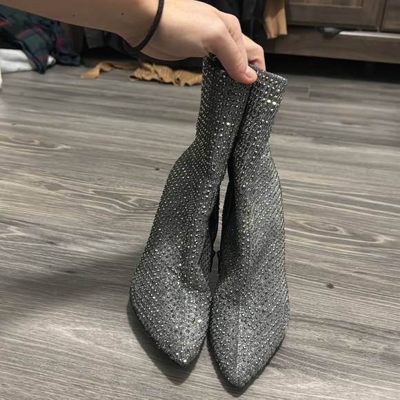 Steve Madden sparkly booties - Picture 2 of 6